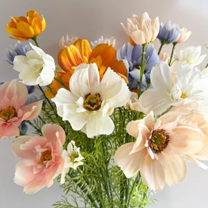 Tige de fleur de cosmos en vaporisateur de fleurs sauvages, fleurs en fausse soie, fleurs de cosmos artificielles, arrangements de bouquet de mariage à faire soi-même, fleurs de prairie de cottage x 1