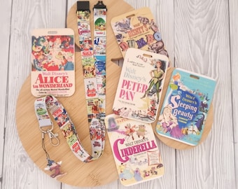 Cordón vintage de la película Disney Espada y la piedra - El libro de la selva - Zorro y sabueso / llavero / insignia ld / identificación de plástico a juego con nombre - regalo Disney