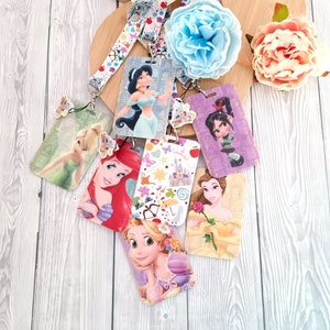 Disney Princess Frozen Raiponce Moana Jasmine Ariel fée clochette porte-badge lanière porte-clés assorti carte d'identité en plastique cadeau lanière Disney