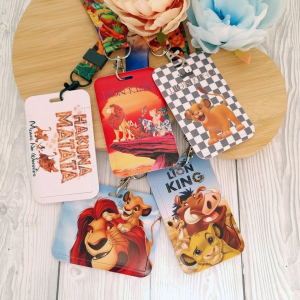 Le roi lion « Hakuna matata » Simba Disney lanière / porte-clés / porte-badge / nom d'identification en plastique assorti - cadeau lanière personnage Disney