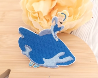 Księżniczka Kopciuszek tańcząca postać Disney Naszywka haftowana / Naszywka do prasowania / Naszywka na ubranie / Koszulka Żelazko lub naszywka