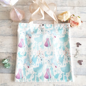 White Frozen princess bag Elsa Anna Olaf silhouette print  soft feel canvas bag with inner pocket Tote shoulder shopping bag gift