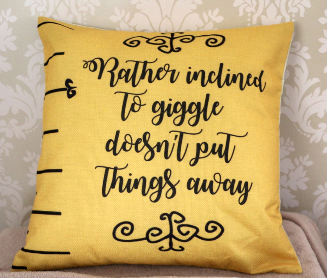 Mary top poppins cushion