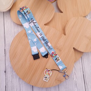 Lanière haute Disney Mickey Monster Inc Hercules Pegasus / porte-clés / porte-badge lanière cadeau clip de sécurité lanière personnage Disney