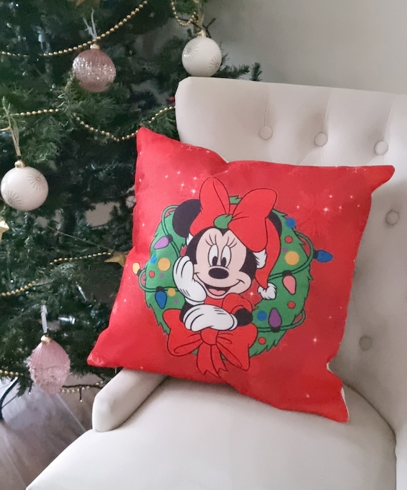 Disney 18 x 18 Minnie Mouse Canvas Outdoor Throw Pillow