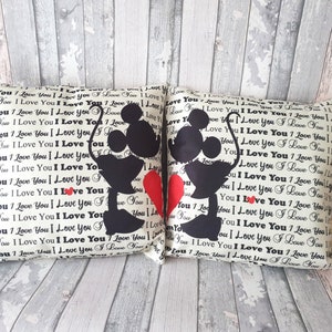 Set of 2 Disney Mrs and Mrs gay wedding inspired Minnie love heart throw pillow cushion cover 45cm room home decor gift set