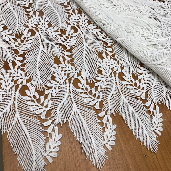 2019 Lace fabric white ,fashion lace fabric , cord lace fabric , bridal lace fabric , wedding dress lace fabric