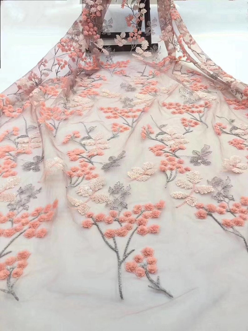 women fashion fabric of new arrivals Hot selling flower sequins lace fabric fashion dress lace fabric