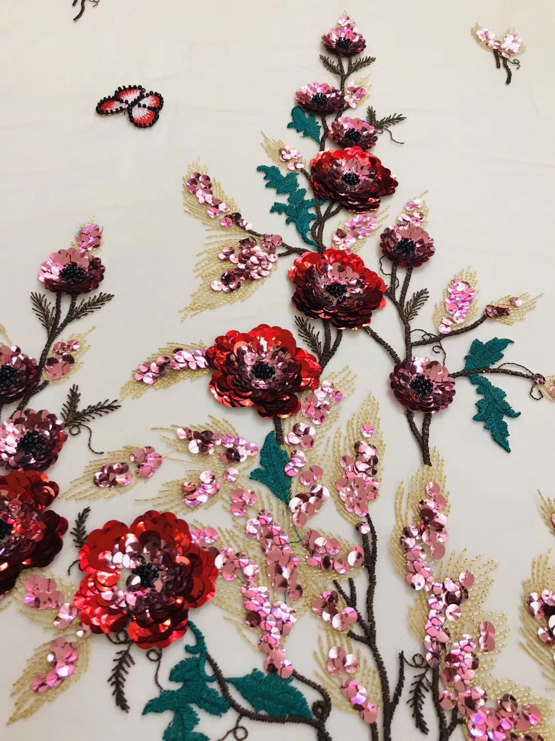 3D Flower Red Sequins Lace Fabric , Embroidery Pink Sequins Lace Fabric