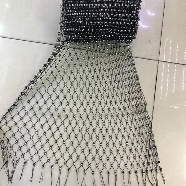 5.5 pouces de large Stretched Crystal Strassstone Mesh BLACK / CLEAR CRYSTAL Stretchedable Strassstone Fabric / X Fabric