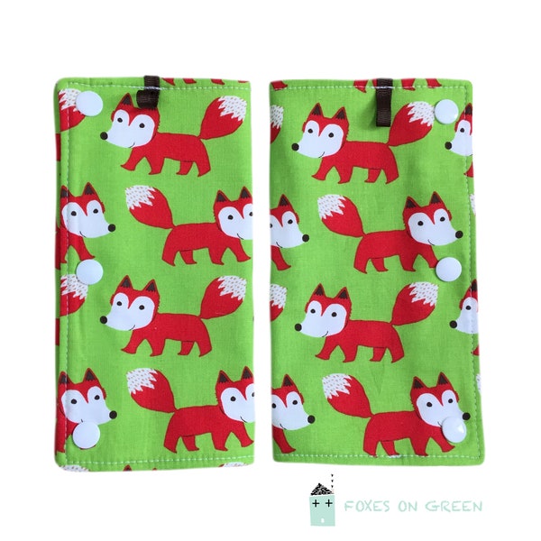 Fox drool pads Green Woodland Suck pads Padded strap covers Ergo Baby carrier Teething Newborn Boy Toy holder Bears Flowers Toadstool fabric