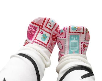 NEWBORN SALE Baby Soft sole pram shoes Baby Crib shoes First walkers Baby slippers Slip-on shoes New baby gift Toadstools Handmade 0-3months
