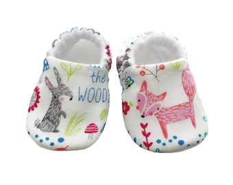 Woodland animals, baby pram shoes, soft sole shoes, crib shoes, first walkers, baby shoes, kids slippers, slip-on shoes, new baby gift, 0-5Y