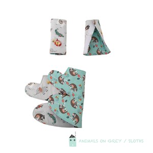 Ergo 360 OMNI Almohadillas reversibles para babear y babero para dentición 2 en 1 Perezosos Animales Nubes Estrellas Osos Fox Portabebés