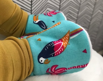 Parrot shoes Toucan moccasins Soft sole shoes Tropical crib shoes First walkers Baby pram shoes Kids slippers 0-5 Yrs Slip-on shoes New gift
