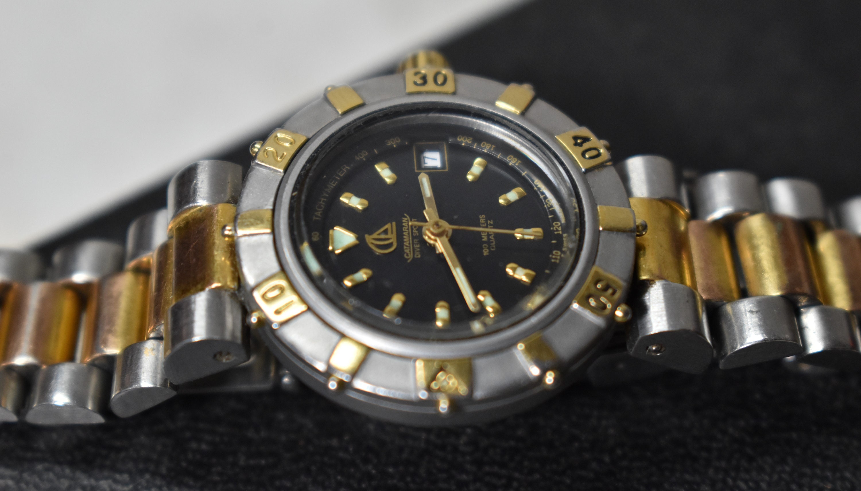 Catamaran watches switzerland discount