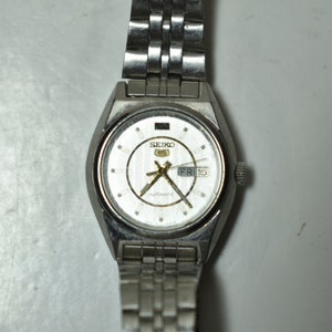 Vintage Seiko 5 White 80s All Original 