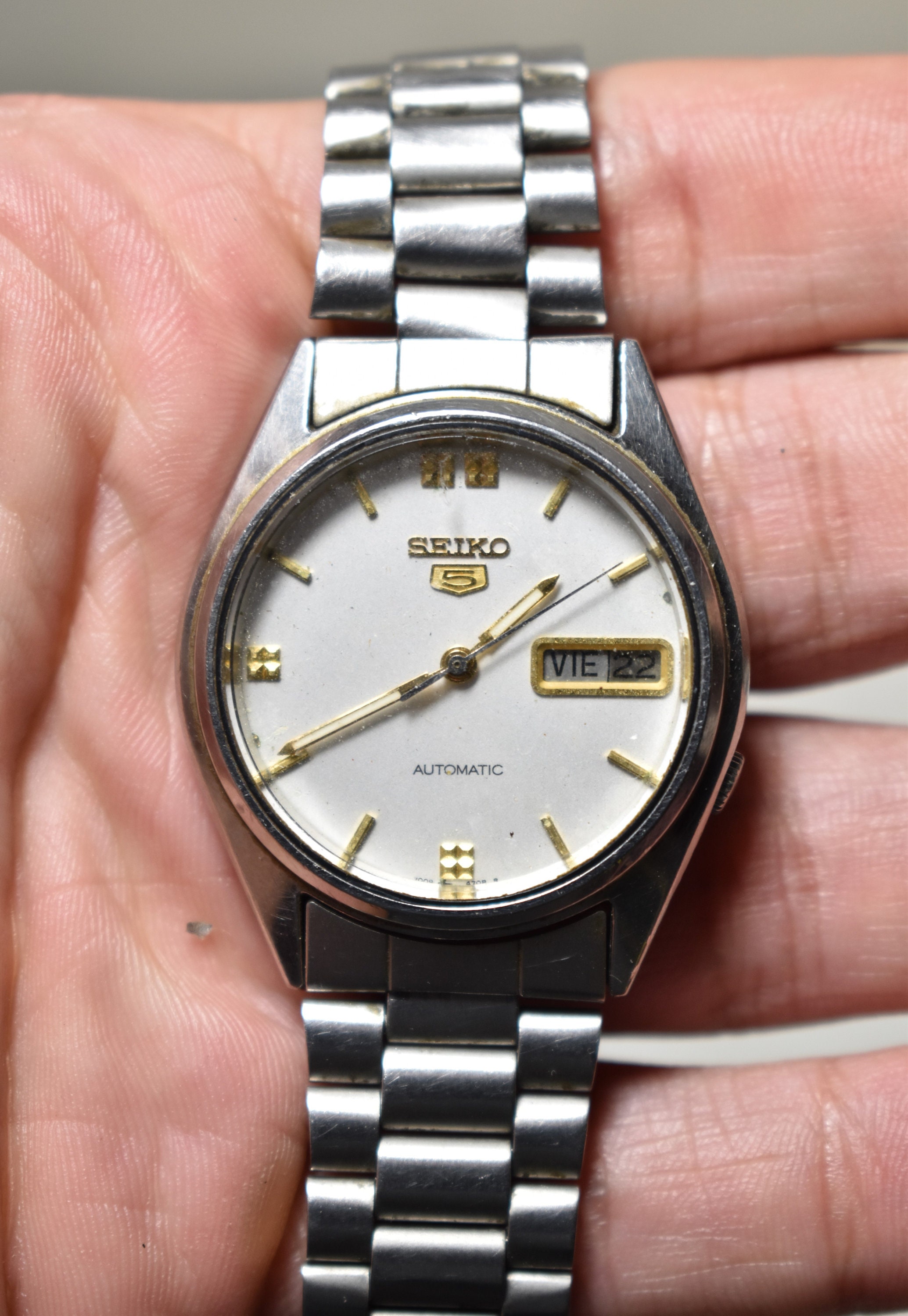 Vintage Seiko 5 Automatic Watch-wristwatch Jewel 7009-6001 - Etsy