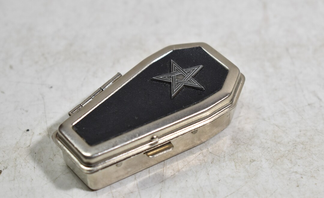 Vintage Collectible Ashtraycoffin Design Ashtraytobacco Etsy