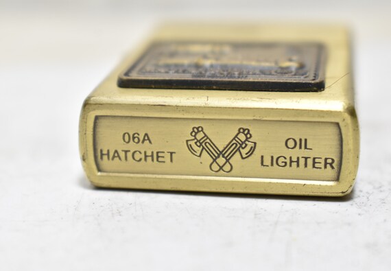 Vintage Collectible Bronze American Fashlonable Lighter W