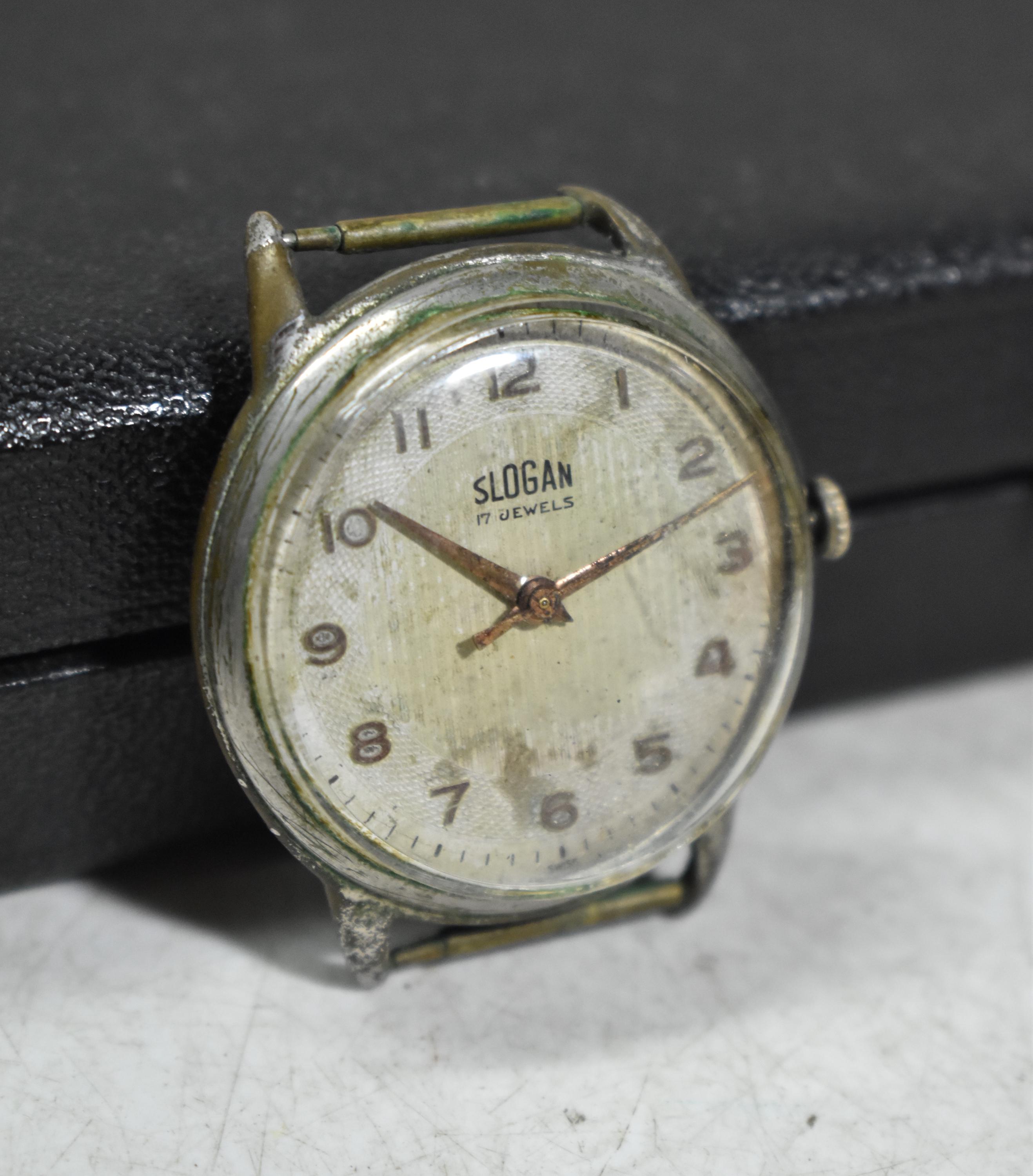 17 jewels watch value sale