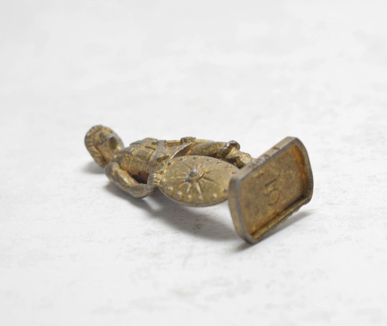 Lead Soldier Soldier Miniature Vintage Soldier Mini Statue Small Soldier Toy Antique Statue Toy Figurine Gold Soldier Soldier Statue