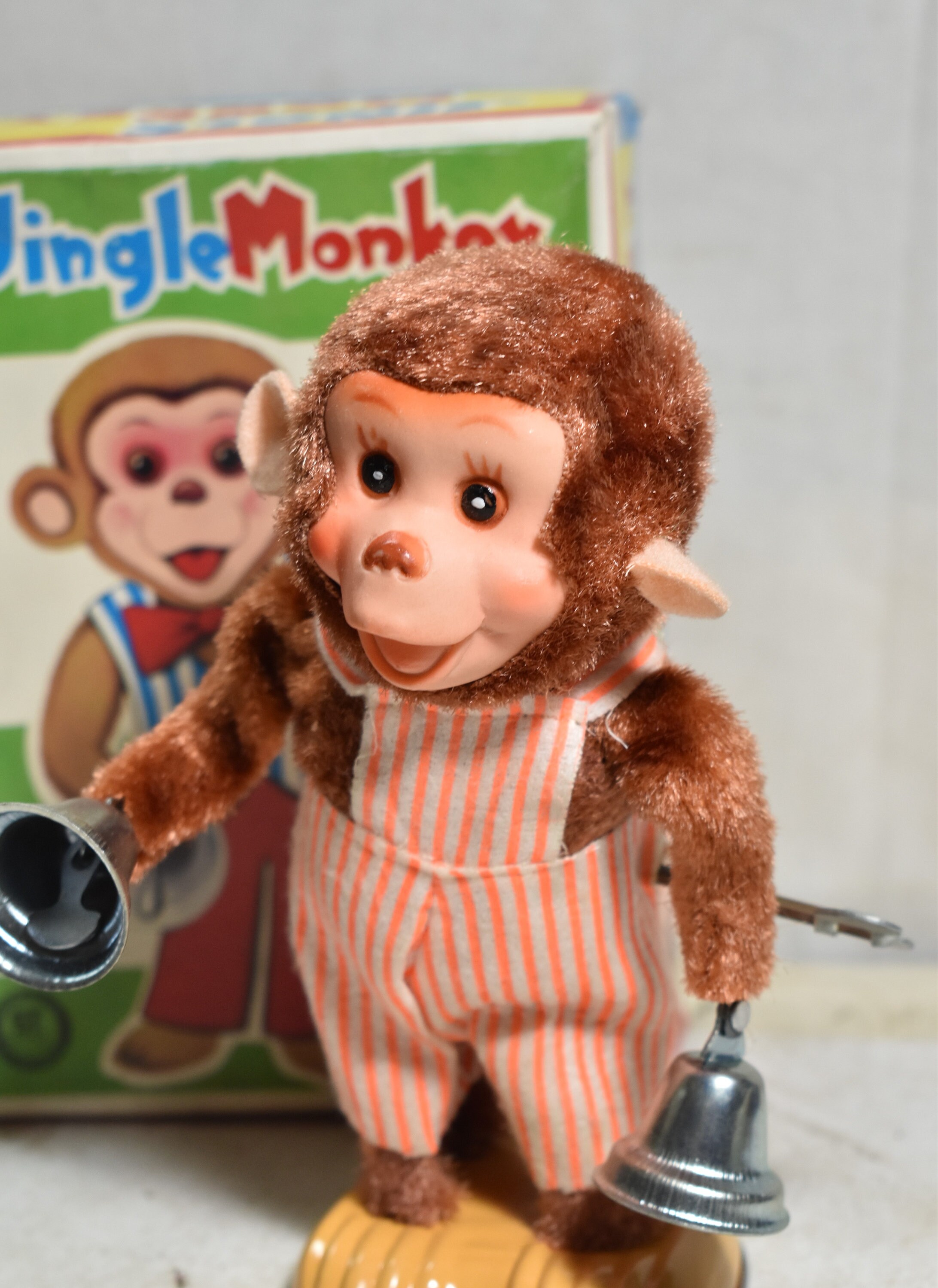 Vintage Unique Jingle Monkey Wind-up Tin Toy No.750 Made in