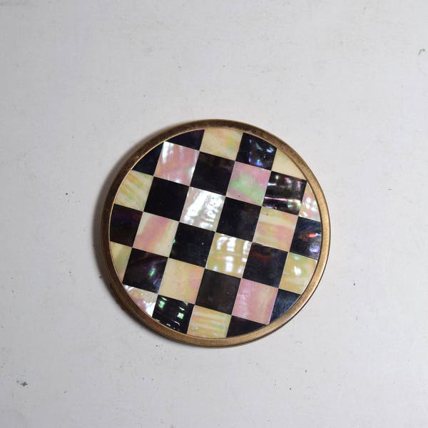 Vintage Mother of Pearl Compact Powder Case Make Up Case Coleccionable