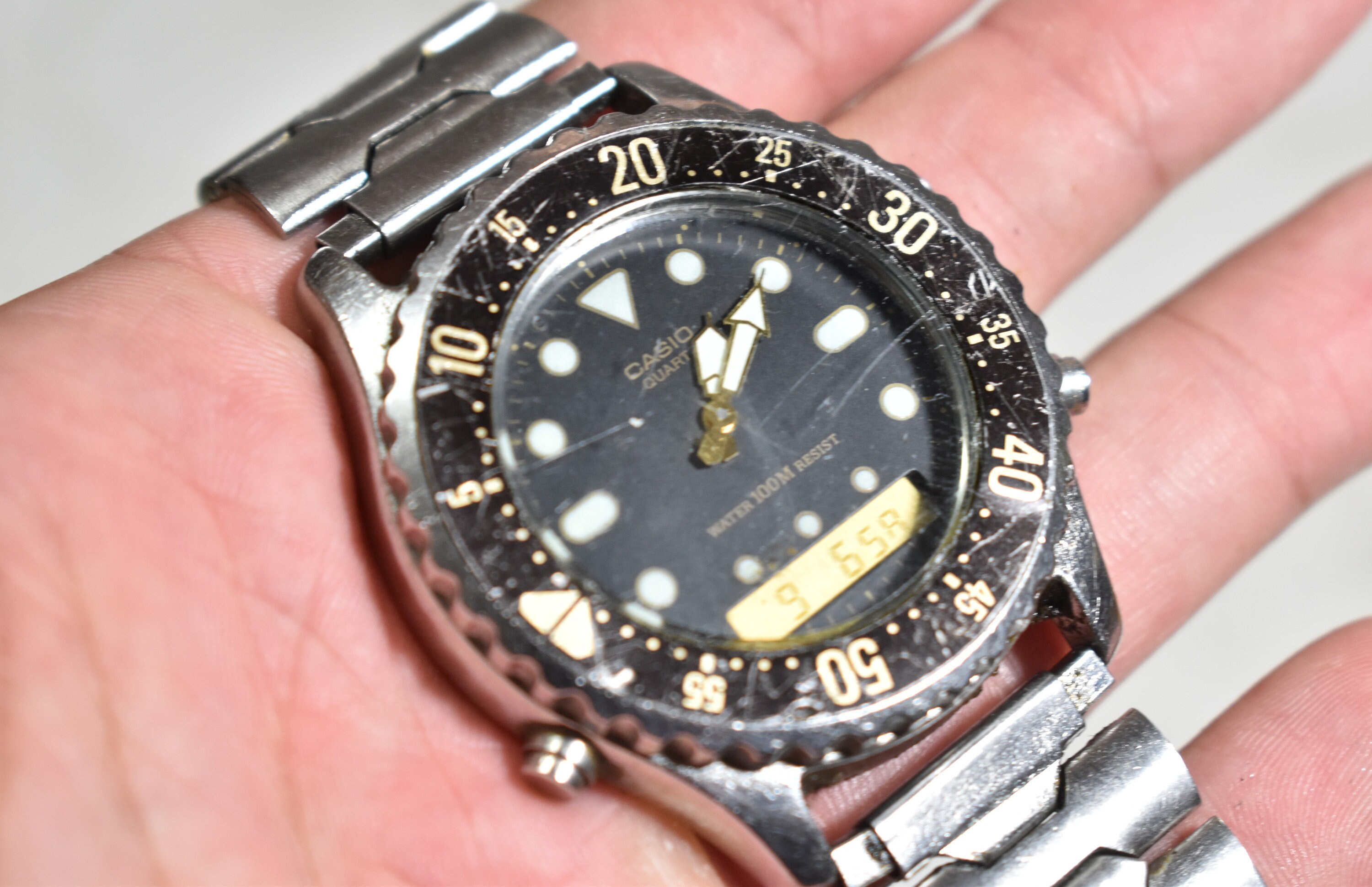 Casio water 100m resist sales