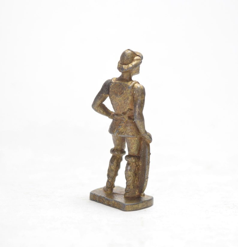 Lead Soldier Soldier Miniature Vintage Soldier Mini Statue Small Soldier Toy Antique Statue Toy Figurine Gold Soldier Soldier Statue