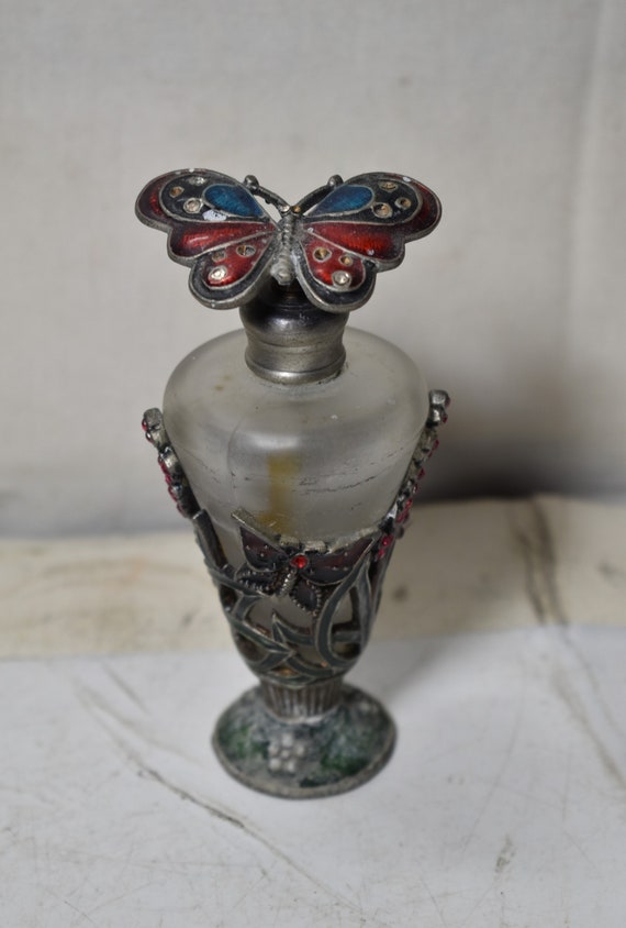 Vintage Beautiful Empty Perfume Bottle w/Beautiful De… Gem
