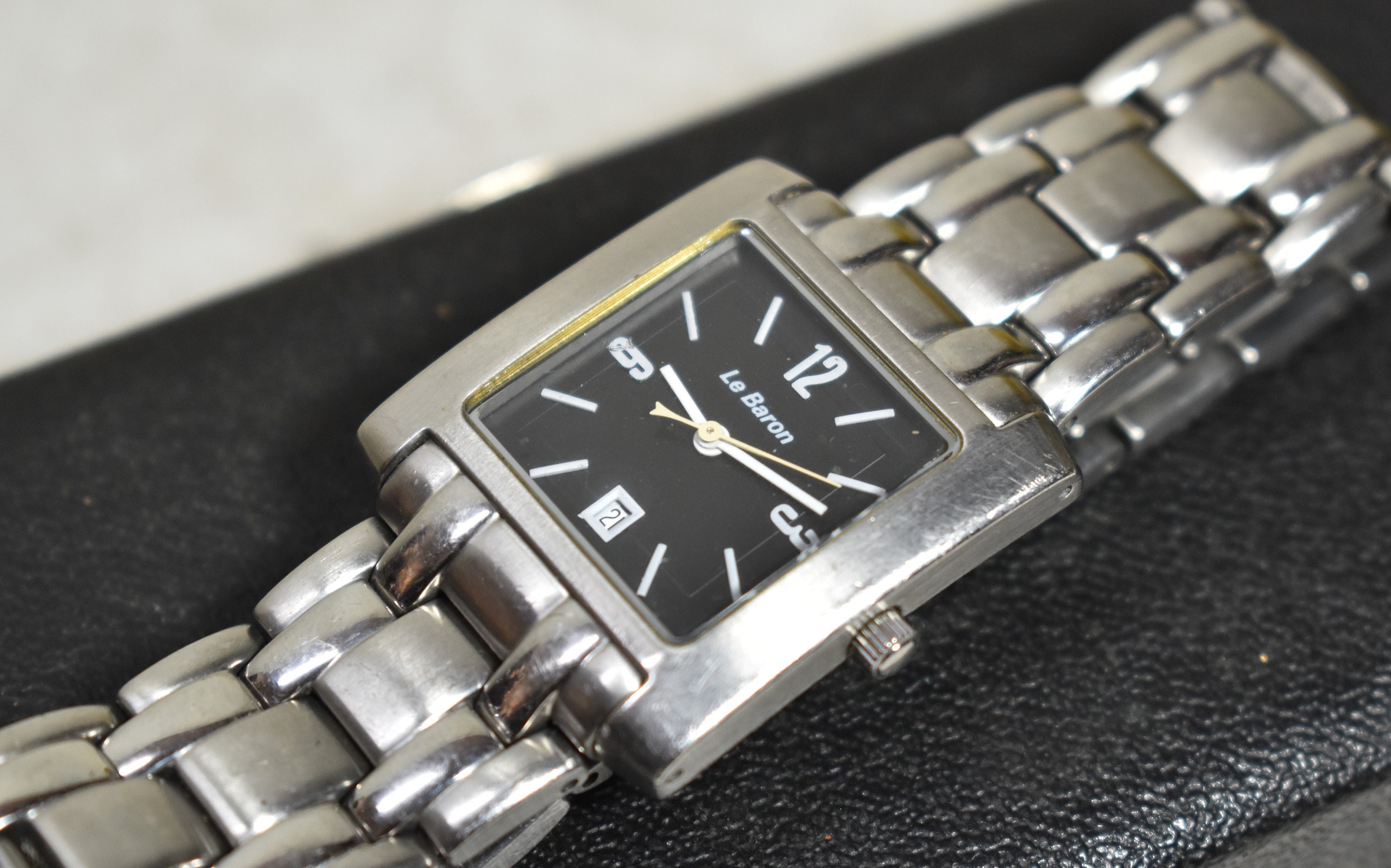 Baron Watch - Etsy Sweden