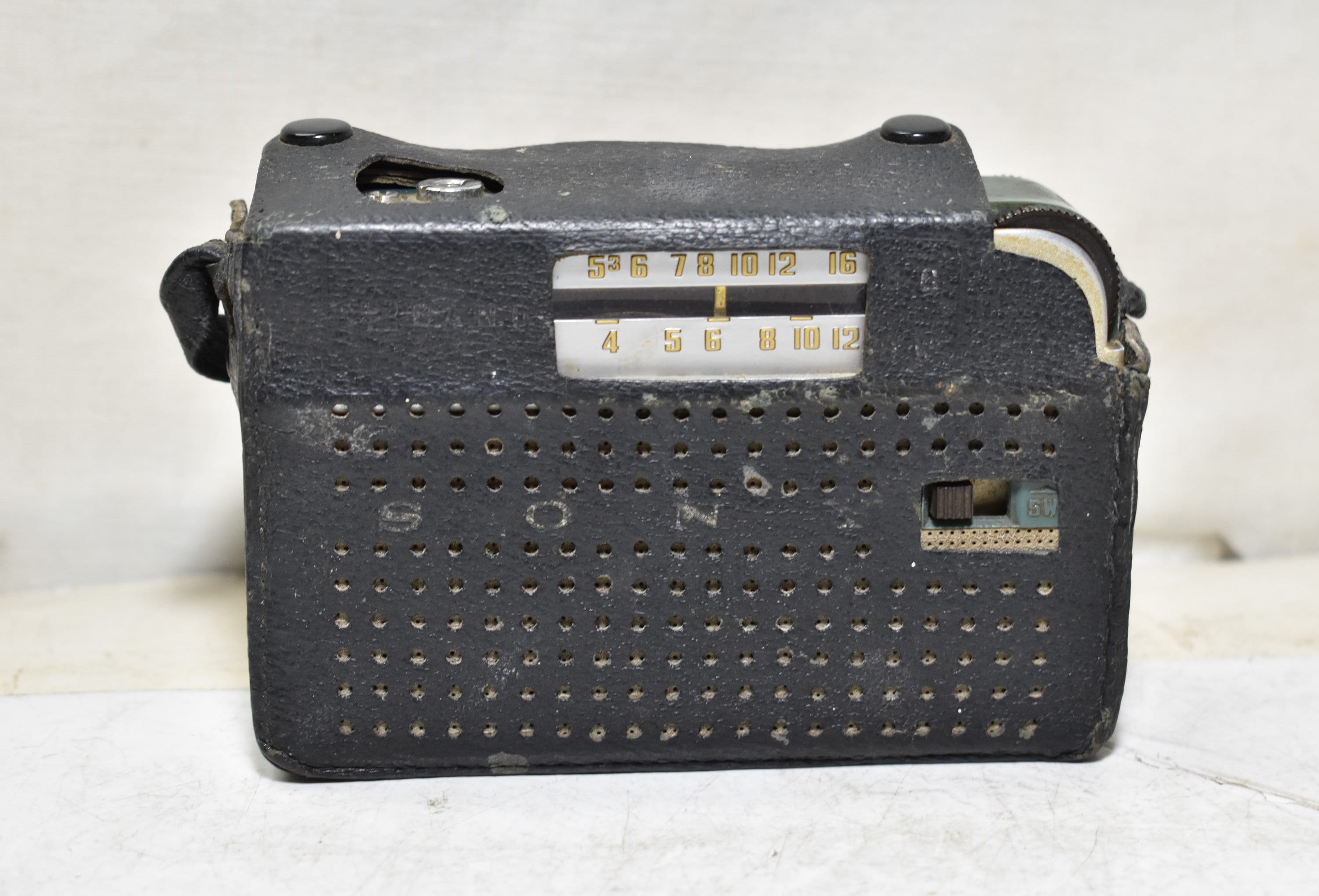 Vintage Collectible Sony 7 Transistor TR 714 Japan-radio Vintage Collectible Sony 7 Transistor TR 714 Japan-radio
