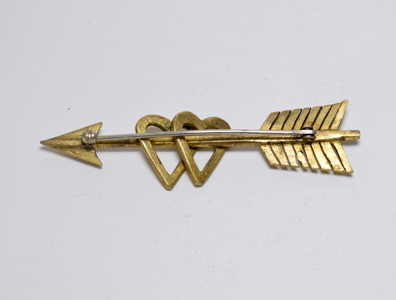 Women/'s Jewelry Gift Vintage Unique Gold Heart Arrow Brooch