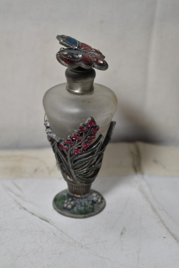 Vintage Beautiful Empty Perfume Bottle w/Beautiful De… Gem