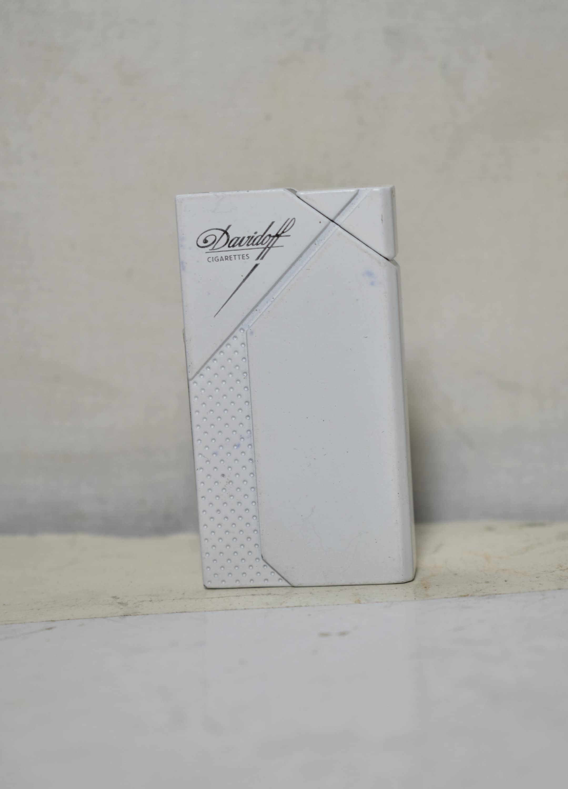 Davidoff Laque De Chine Pocket Cigarette Lighter Made in -  Finland