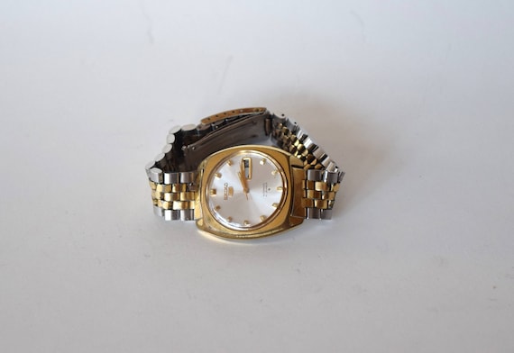 Buy Vintage Seiko 5 Automatic 21 Jewels Seiko 6119-7100 Online in India -  Etsy