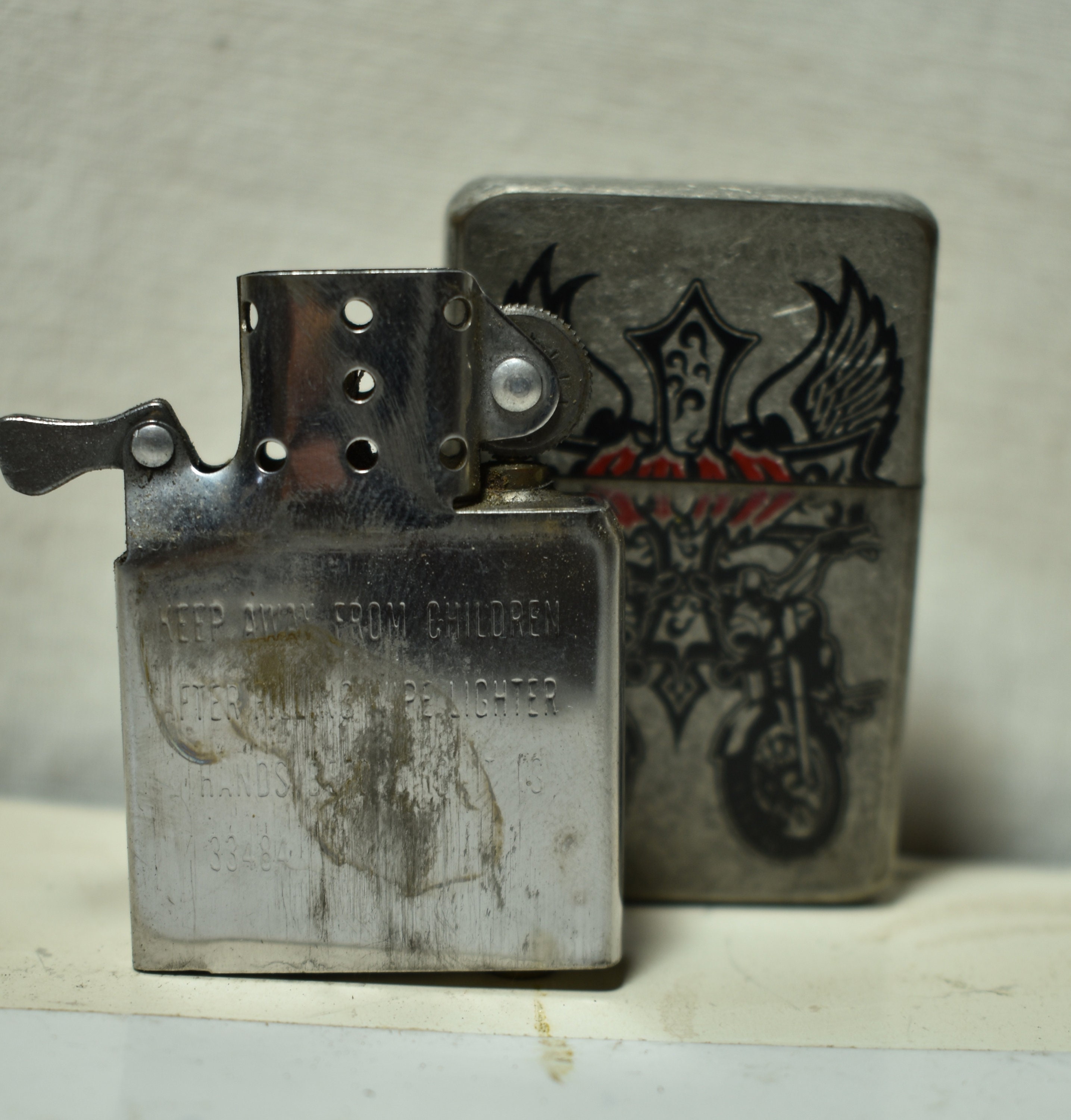 Vintage Collectible Tobacco Lighter Star-design Forever 08A