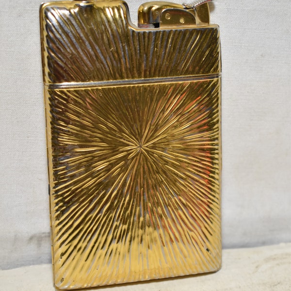 Vintage Collectible Beautiful Design Tobacco Cigarette Case-Evans Case w/Lighter-Tobacciana Case Beautiful Gift-Lighter Tobacco