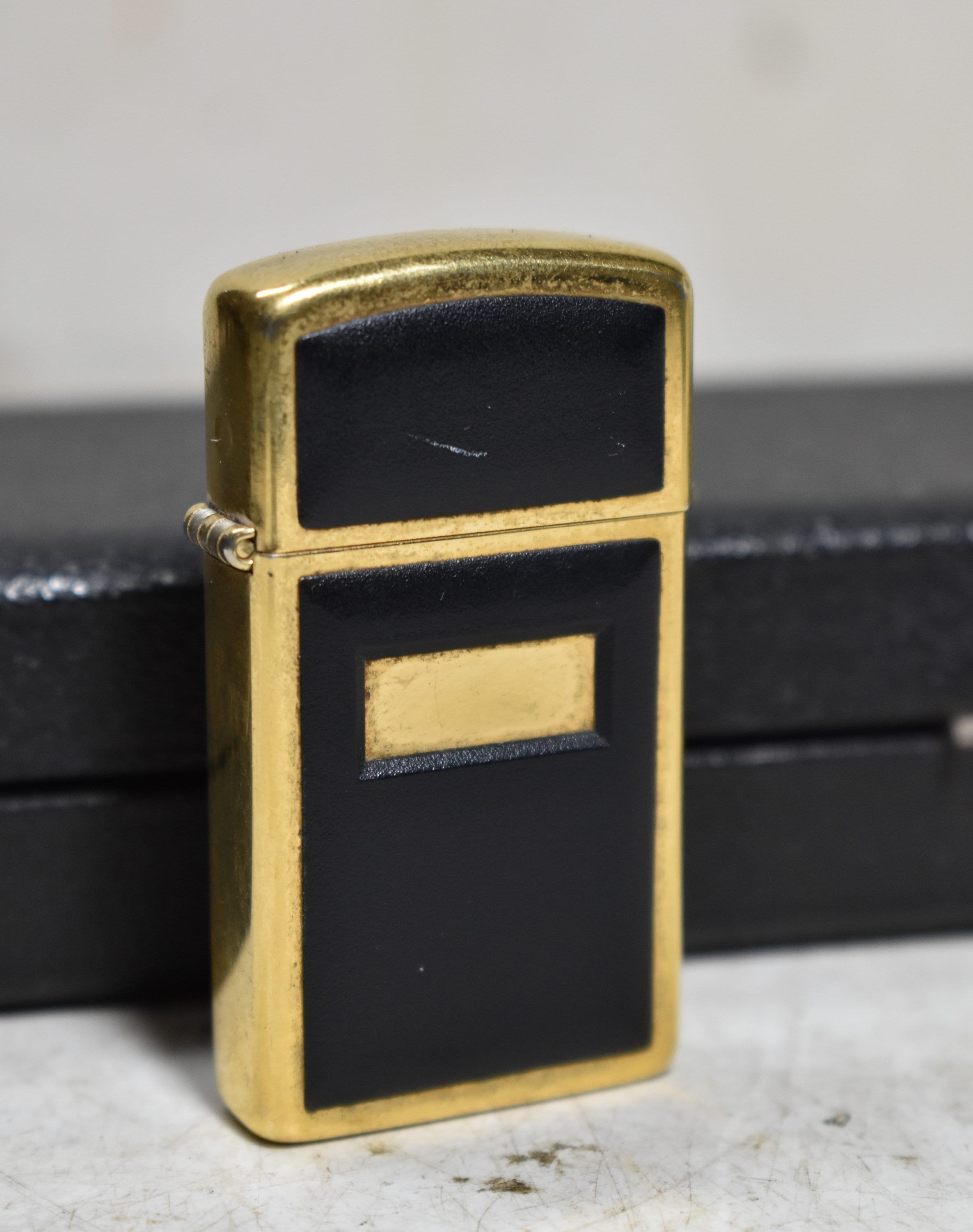Vintage Collectible Tobacco Cigarette Lighter-zippo Lighter