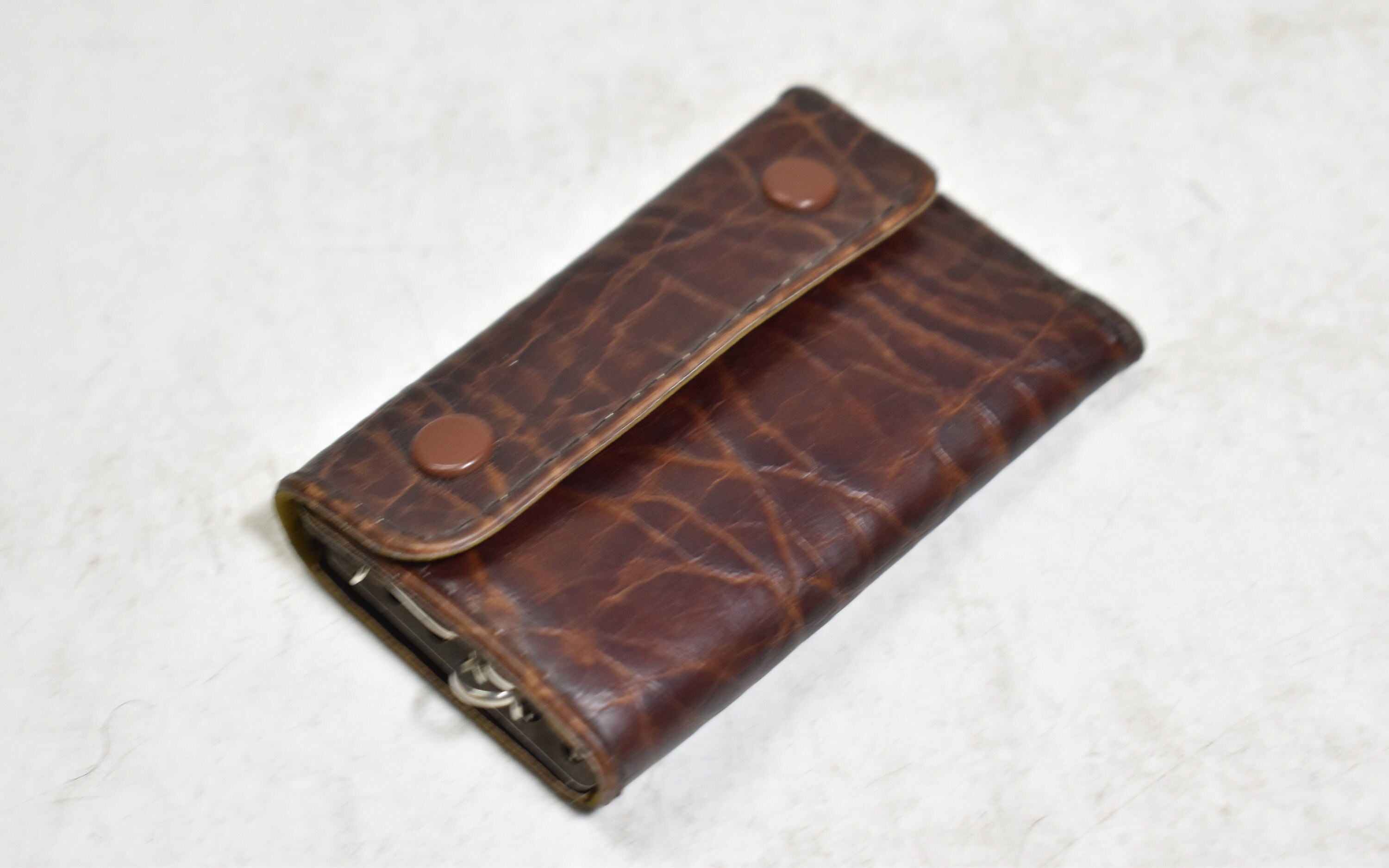 Vintage Collectible Beautiful W/design Wallet for Keys