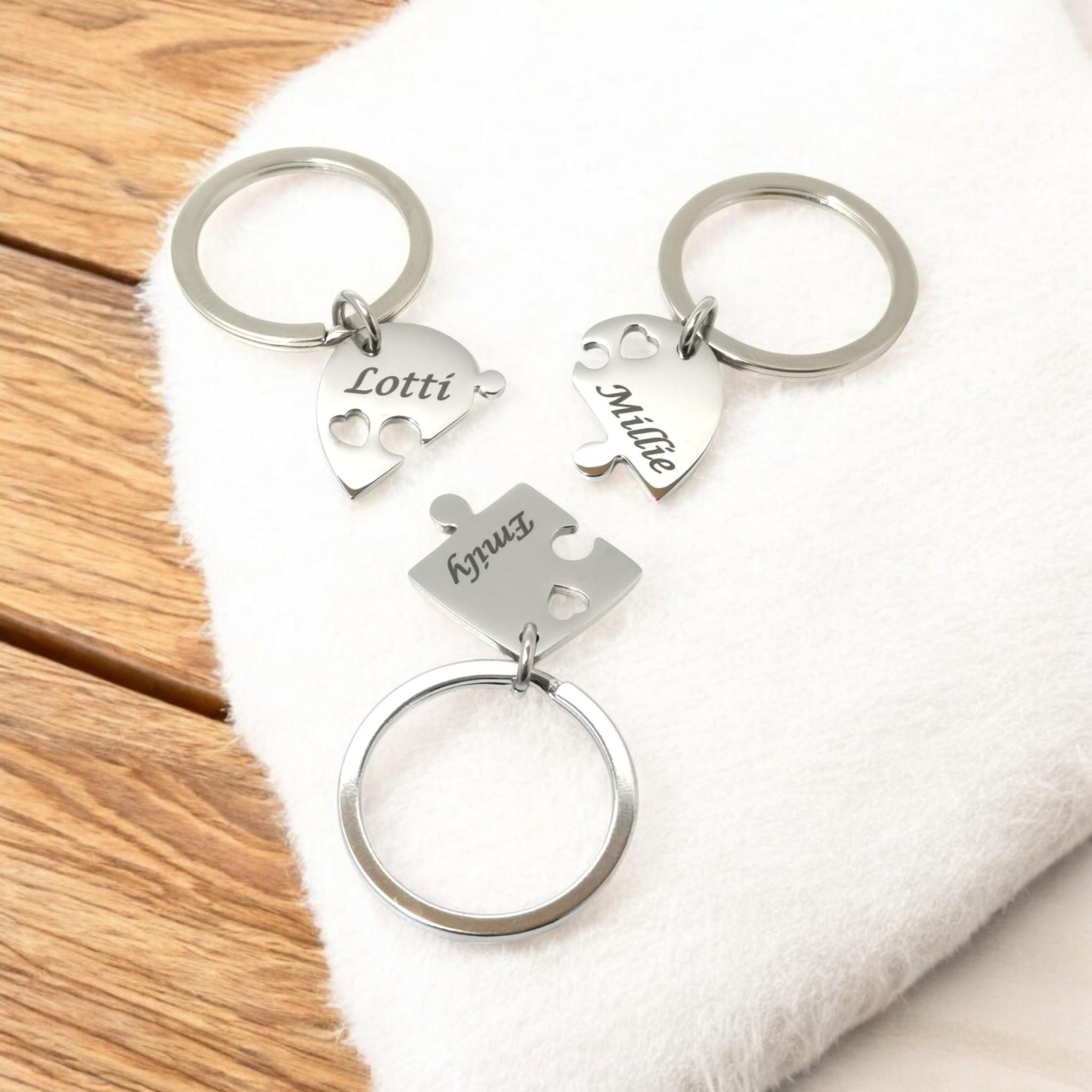 2 Portachiavi Cuore Divisibile Personalizzati – Metà Cuore Incise Con Nomi – Regalo Di Coppia Originale