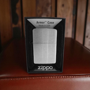 Personalised Zippo Armor® Brushed Chrome
