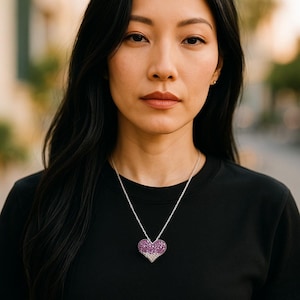 Collar de plata de ley con forma de corazón en tonos rosados de Giftetch