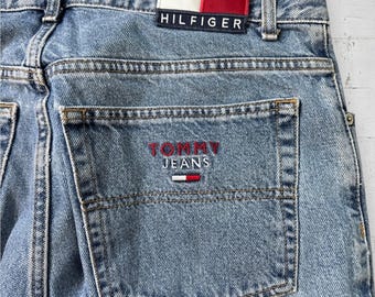 Vintage Y2K Tommy Hilfiger Jeans 34x30 Baggy Flag Patch Embroidered