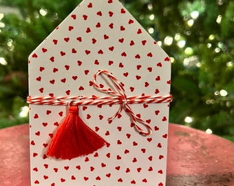 Valentine’s Day Decor | Tiered Tray Decor