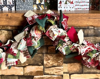 Christmas Garland in Burgundy and Dark Green