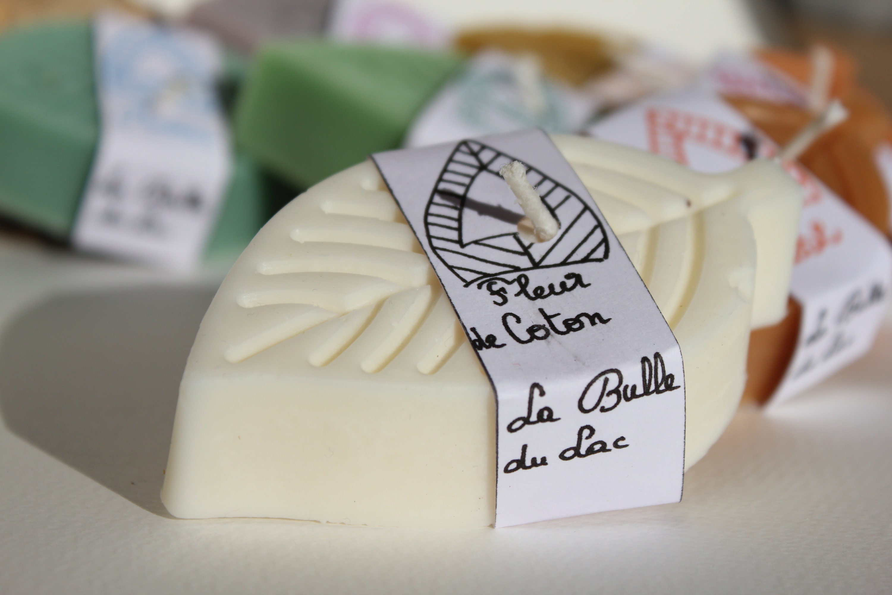 Bougie Moulée, Parfum Fleur de Coton, Cire Végétale