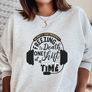 Funny Dispatcher Sweatshirt 911 Crew Neck Sweatshirt for Sheriff Dispatcher Thin Gold Line Tee for Police Dispatcher 911 Dispatch Gift