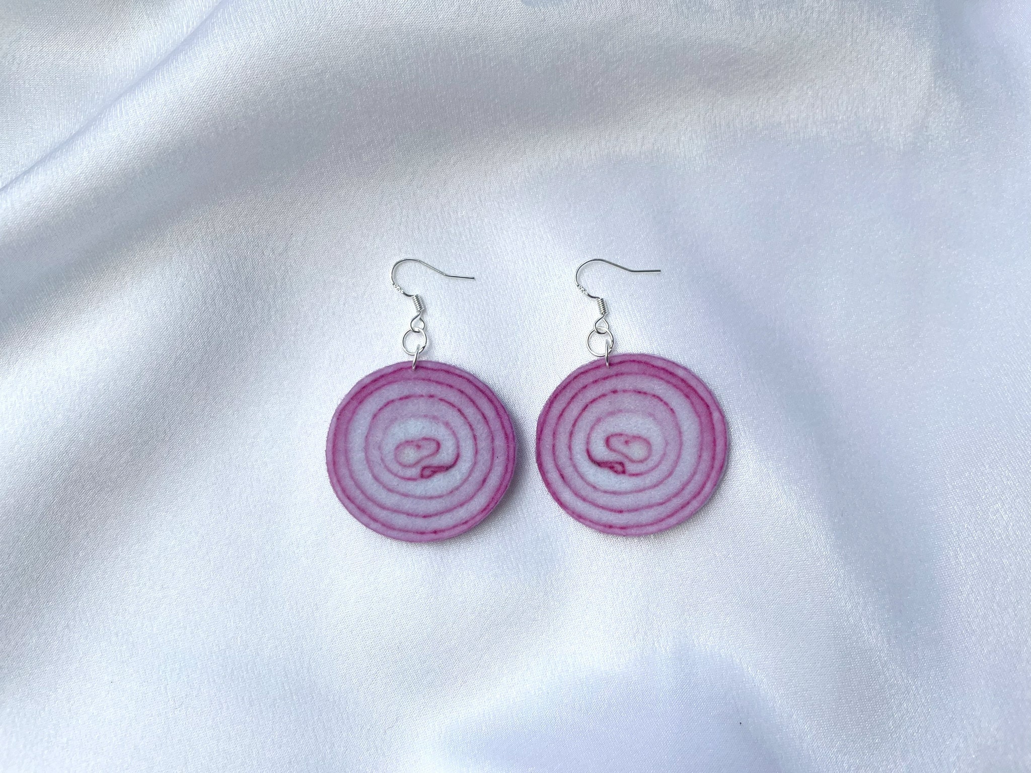 Onion ring earrings deals